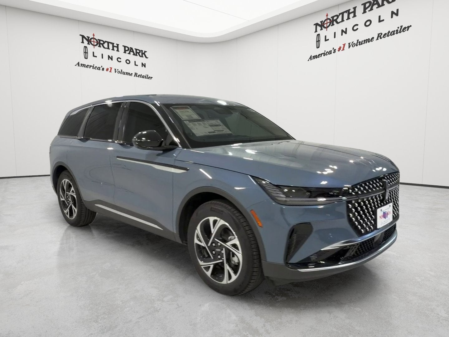 2026 Lincoln Nautilus Premiere Hybrid