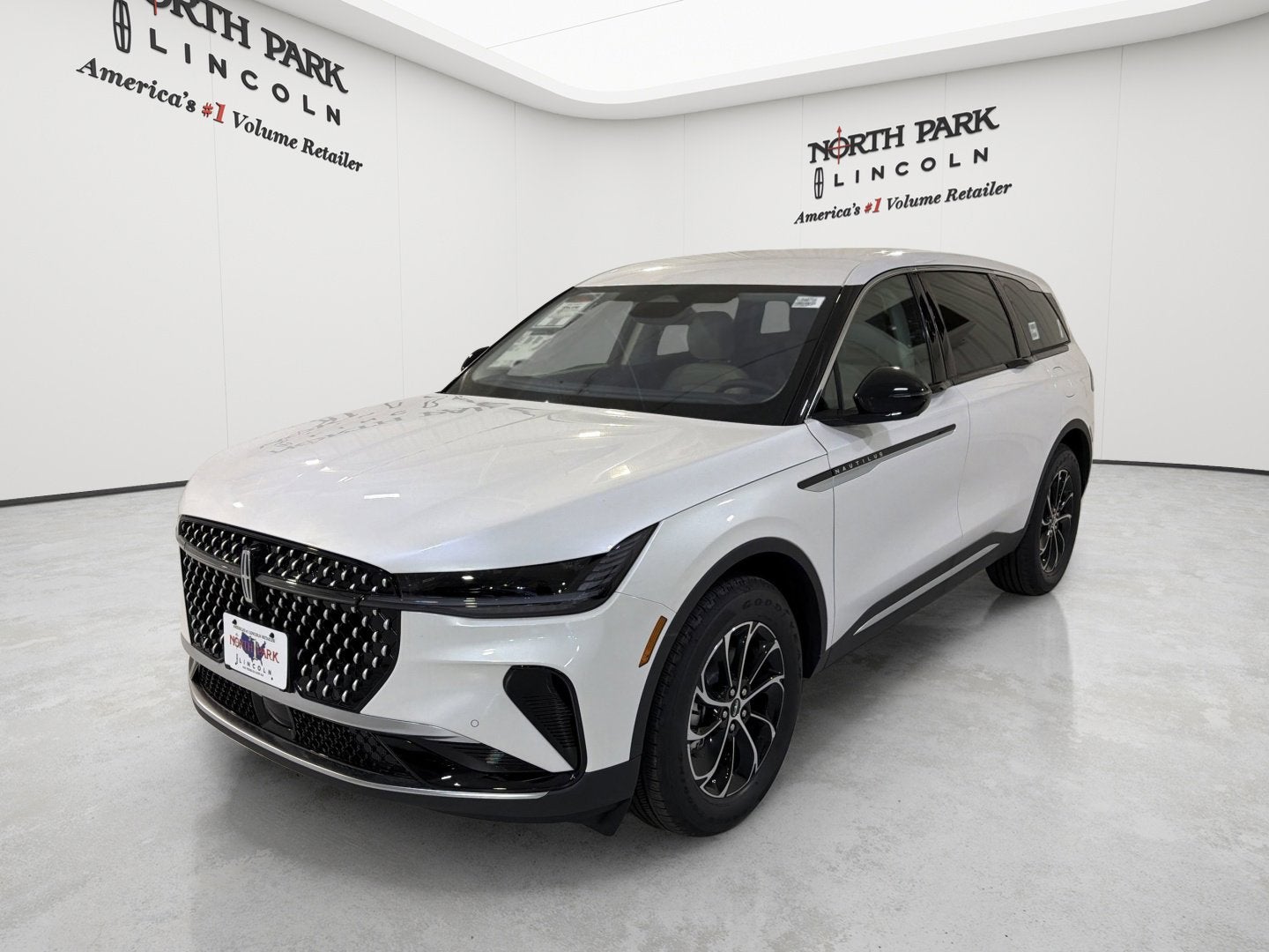2026 Lincoln Nautilus Premiere AWD's photo