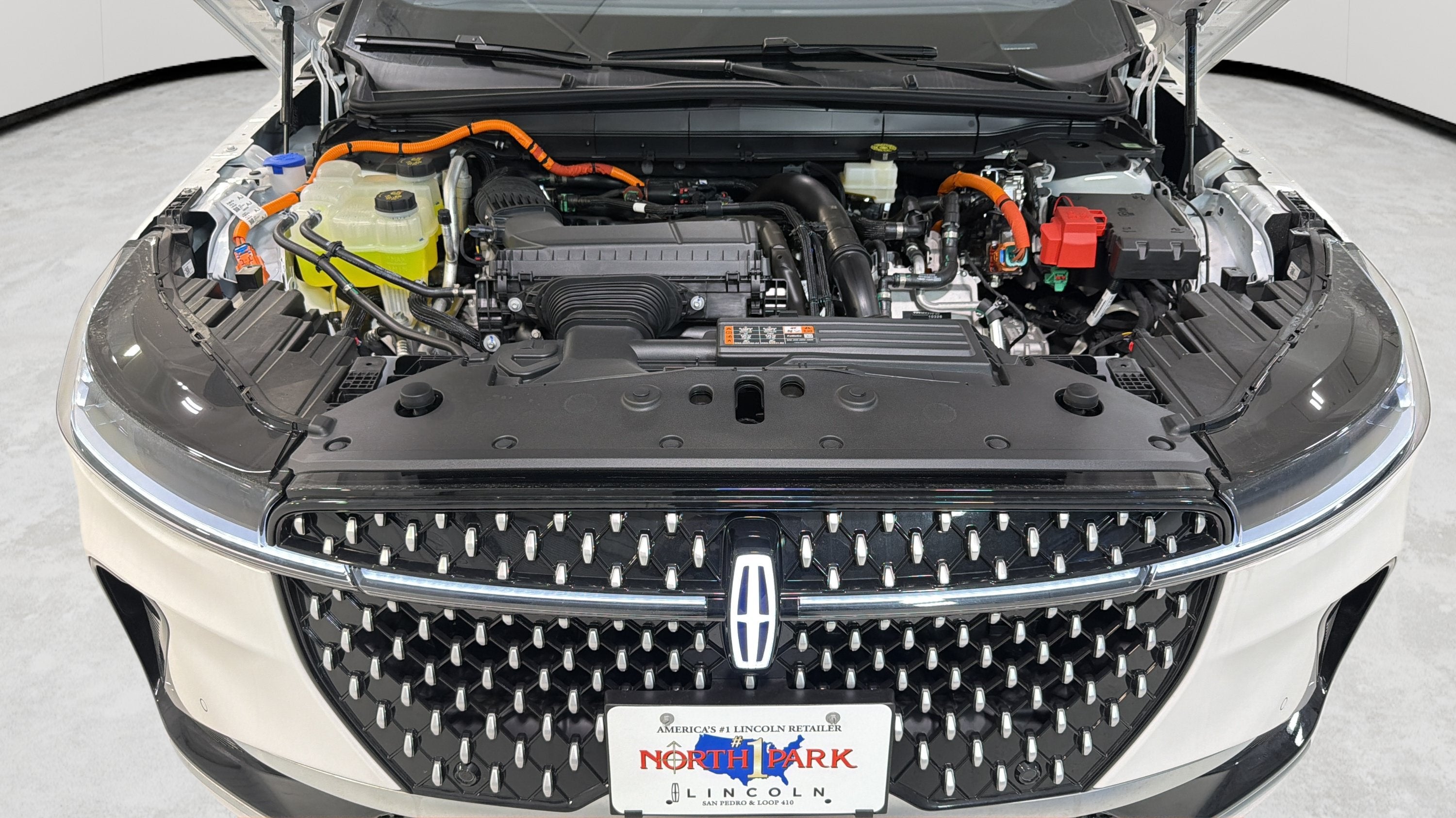 2026 Lincoln Nautilus Reserve Hybrid