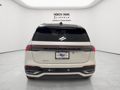 2026 Lincoln Nautilus Reserve Hybrid