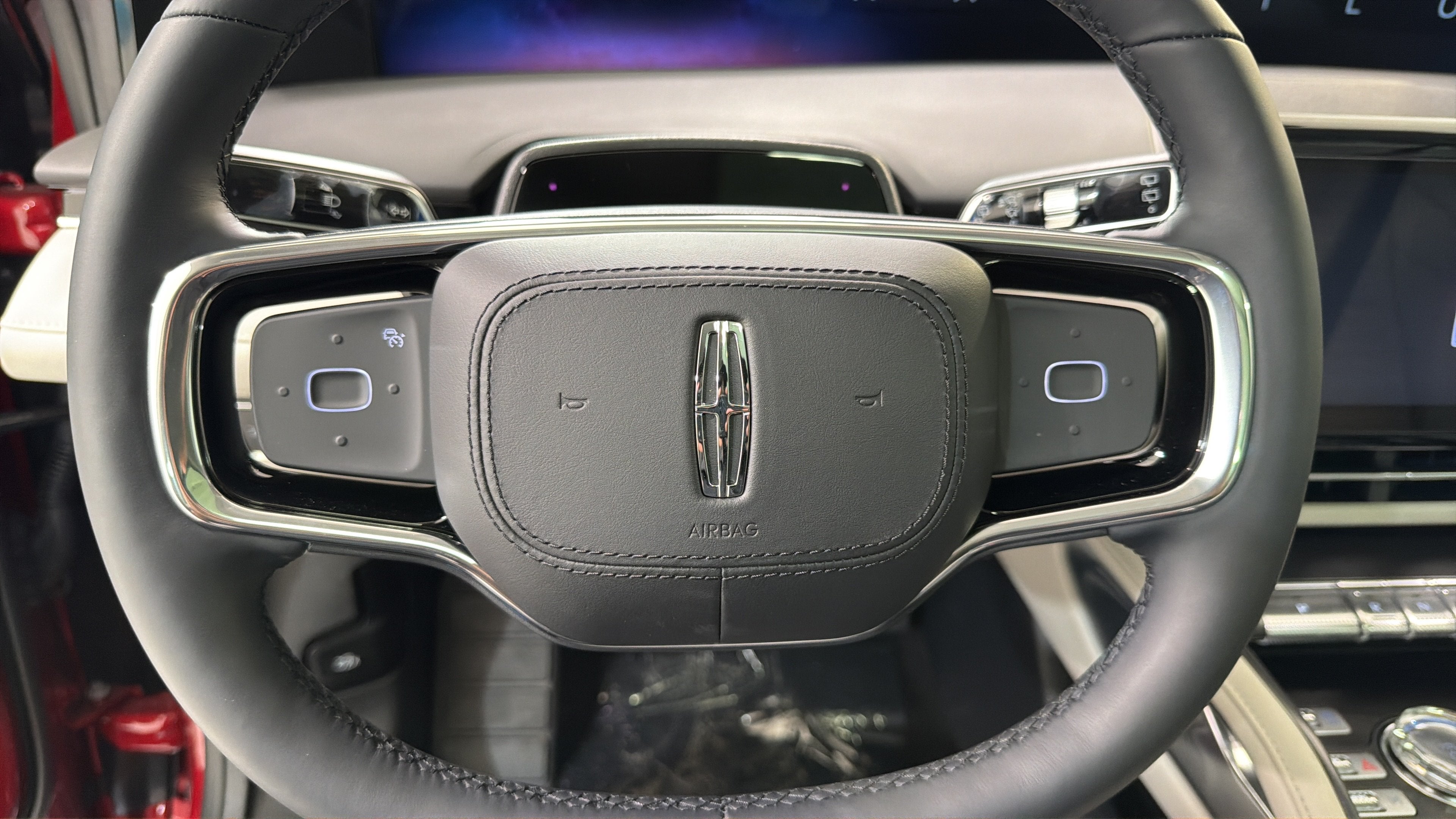 2026 Lincoln Nautilus Reserve Hybrid
