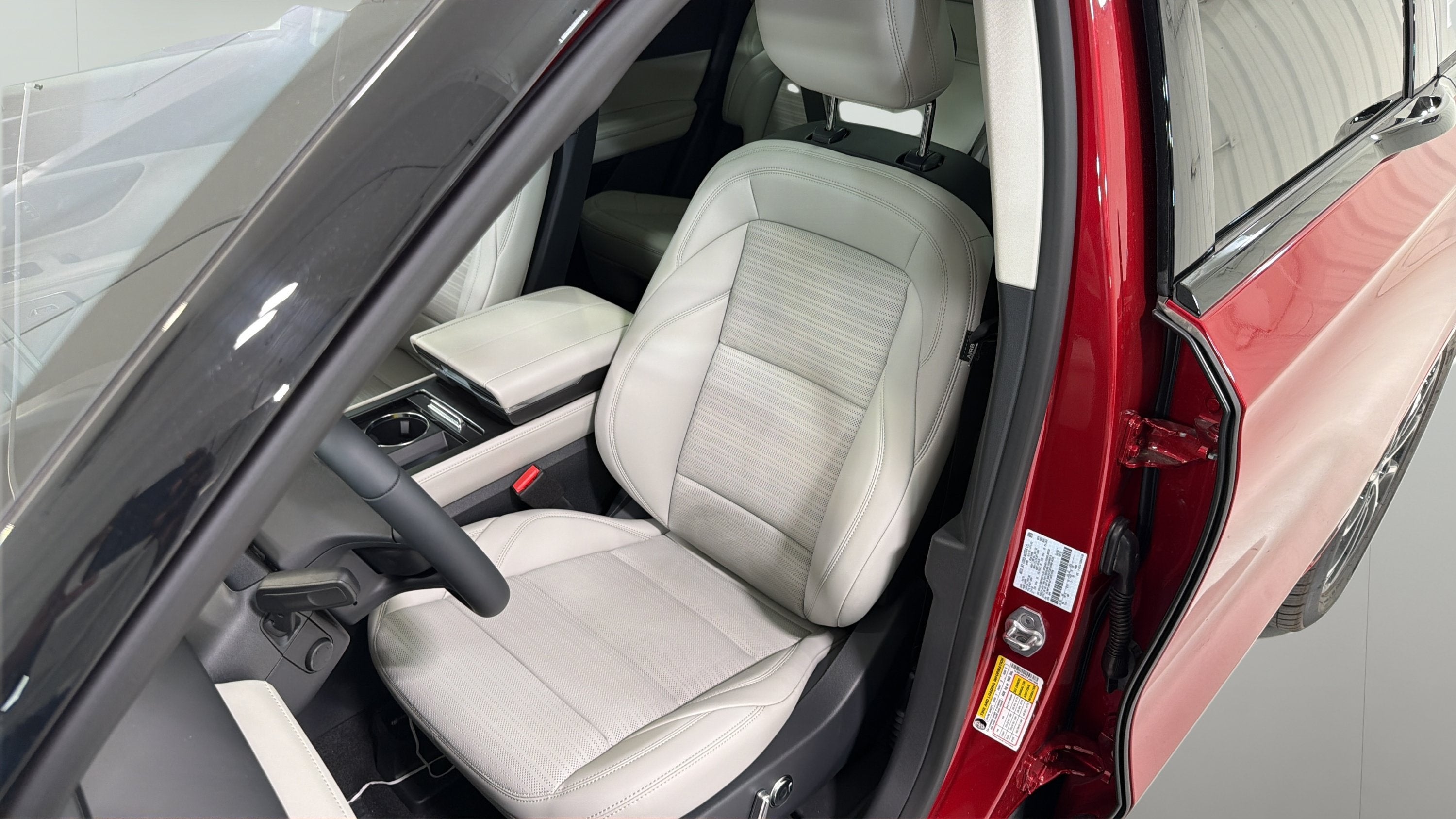 2026 Lincoln Nautilus Reserve Hybrid