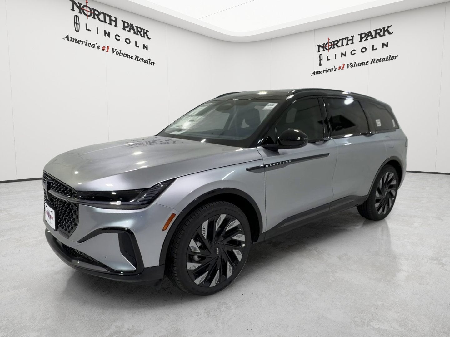2026 Lincoln Nautilus Reserve Hybrid