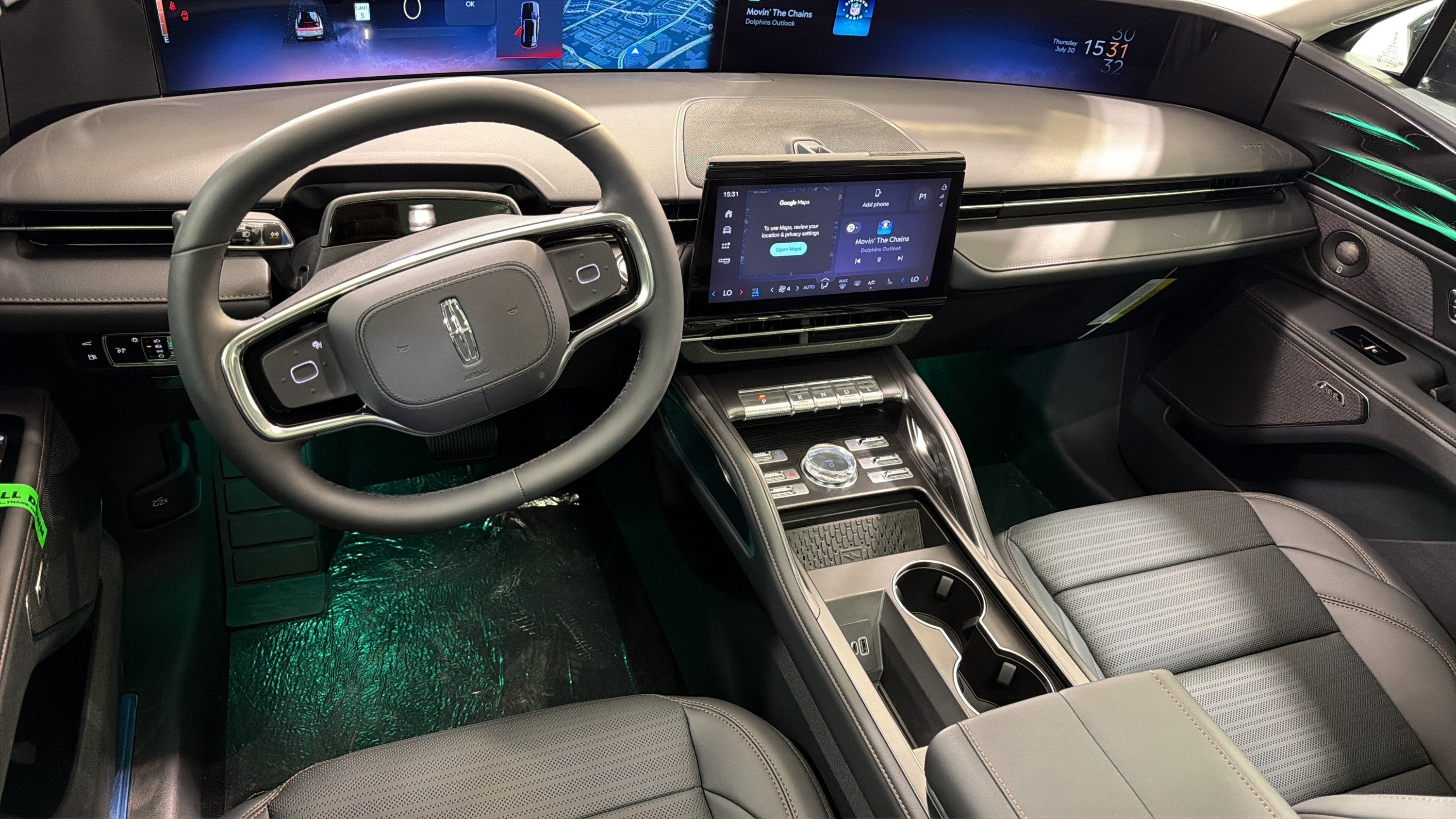 2026 Lincoln Nautilus Reserve Hybrid