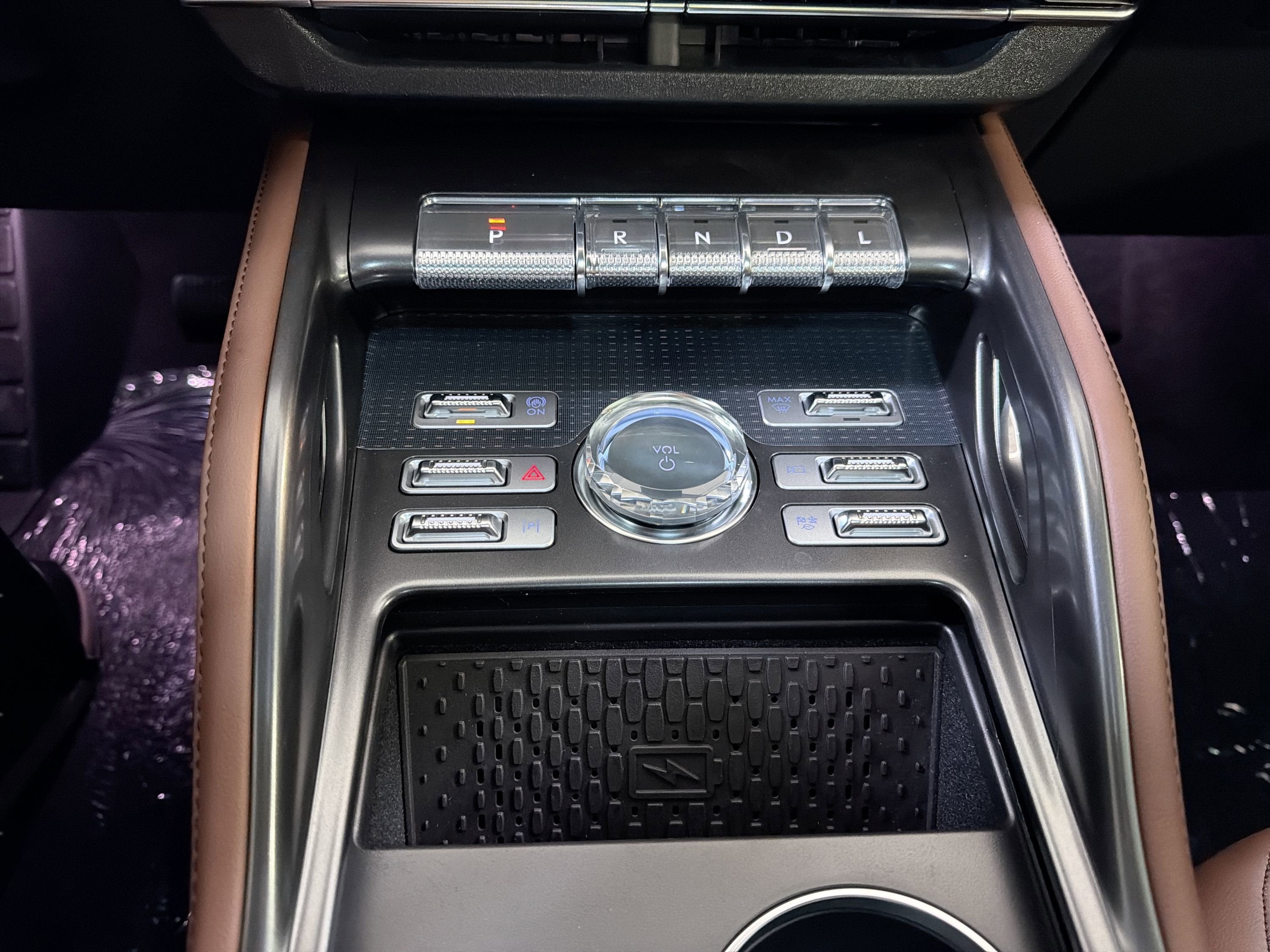 2026 Lincoln Nautilus Reserve Hybrid