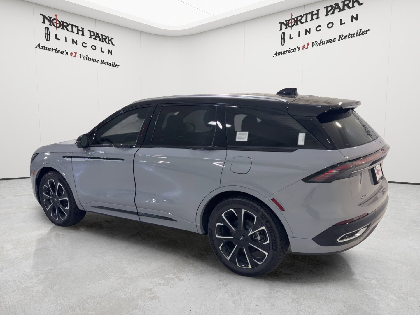 2026 Lincoln Nautilus Reserve Hybrid