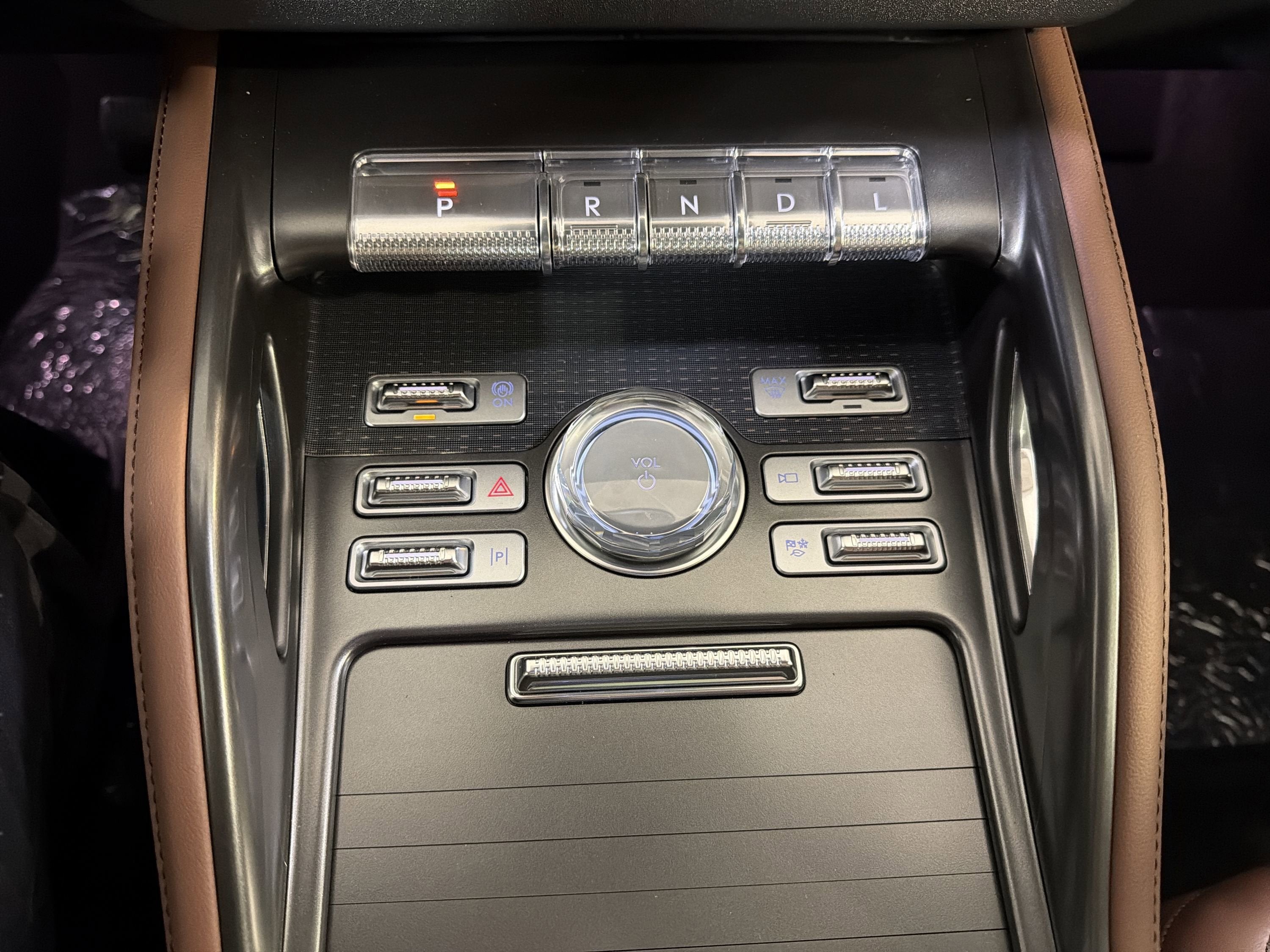 2026 Lincoln Nautilus Reserve Hybrid