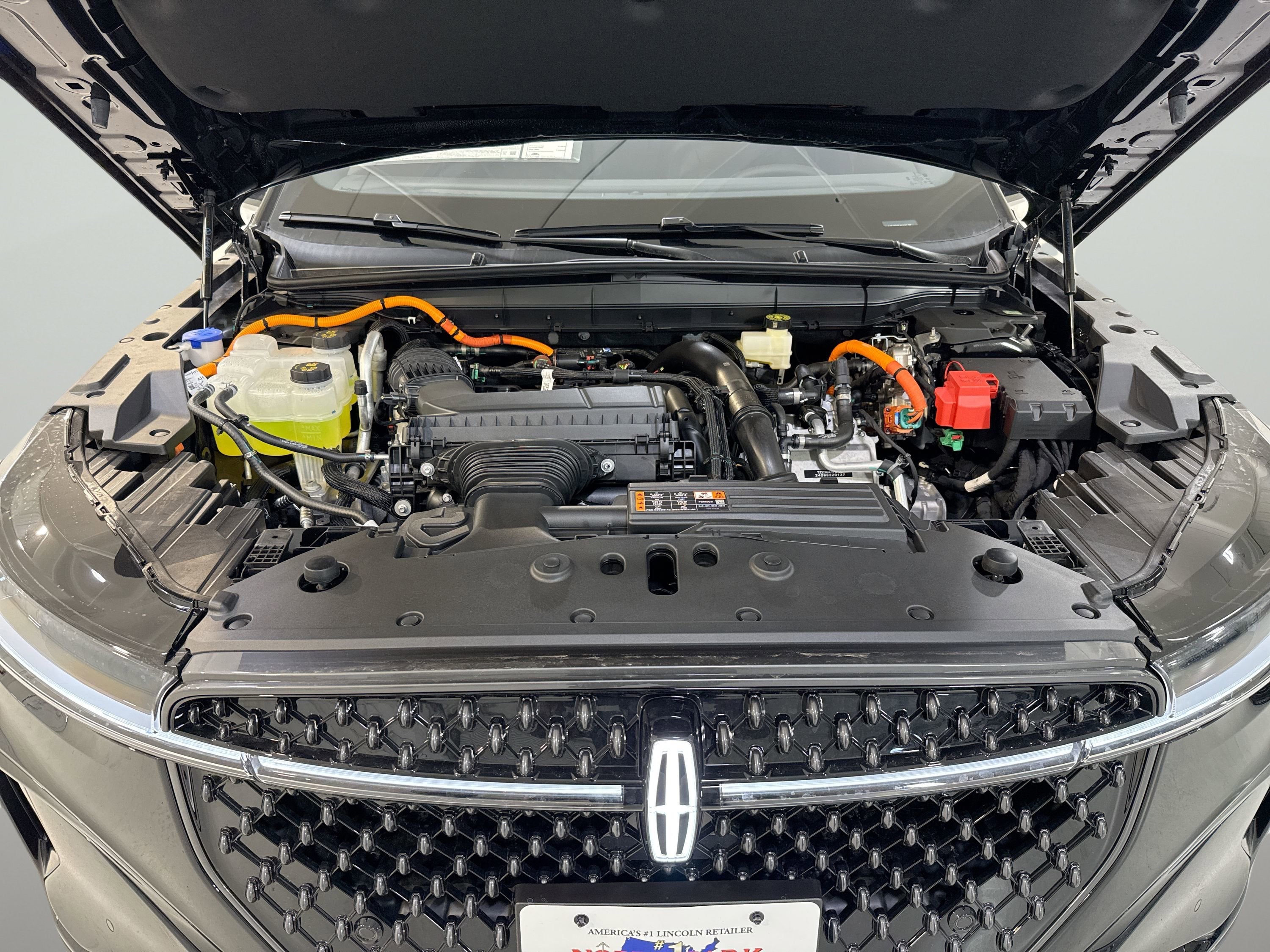 2026 Lincoln Nautilus Reserve Hybrid