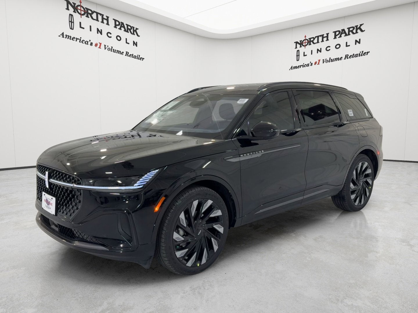 2026 Lincoln Nautilus Reserve Hybrid
