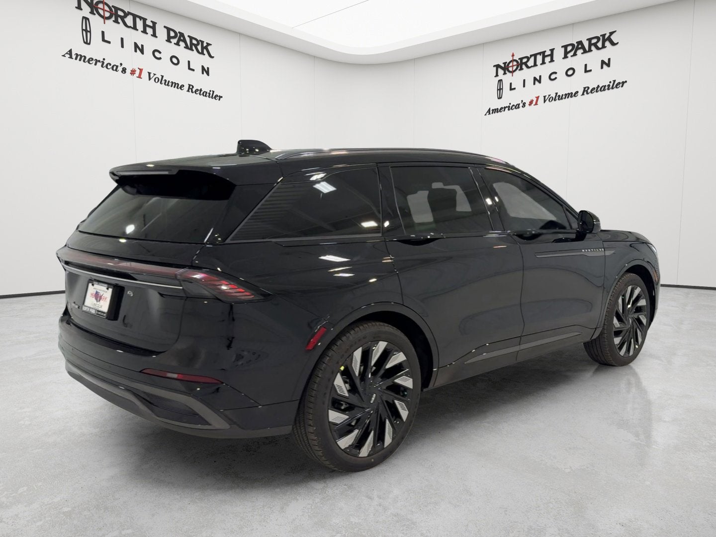 2026 Lincoln Nautilus Reserve Hybrid
