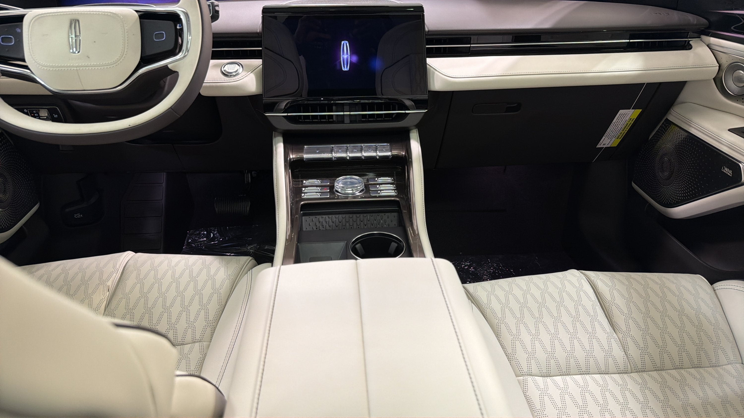 2026 Lincoln Nautilus Black Label Hybrid