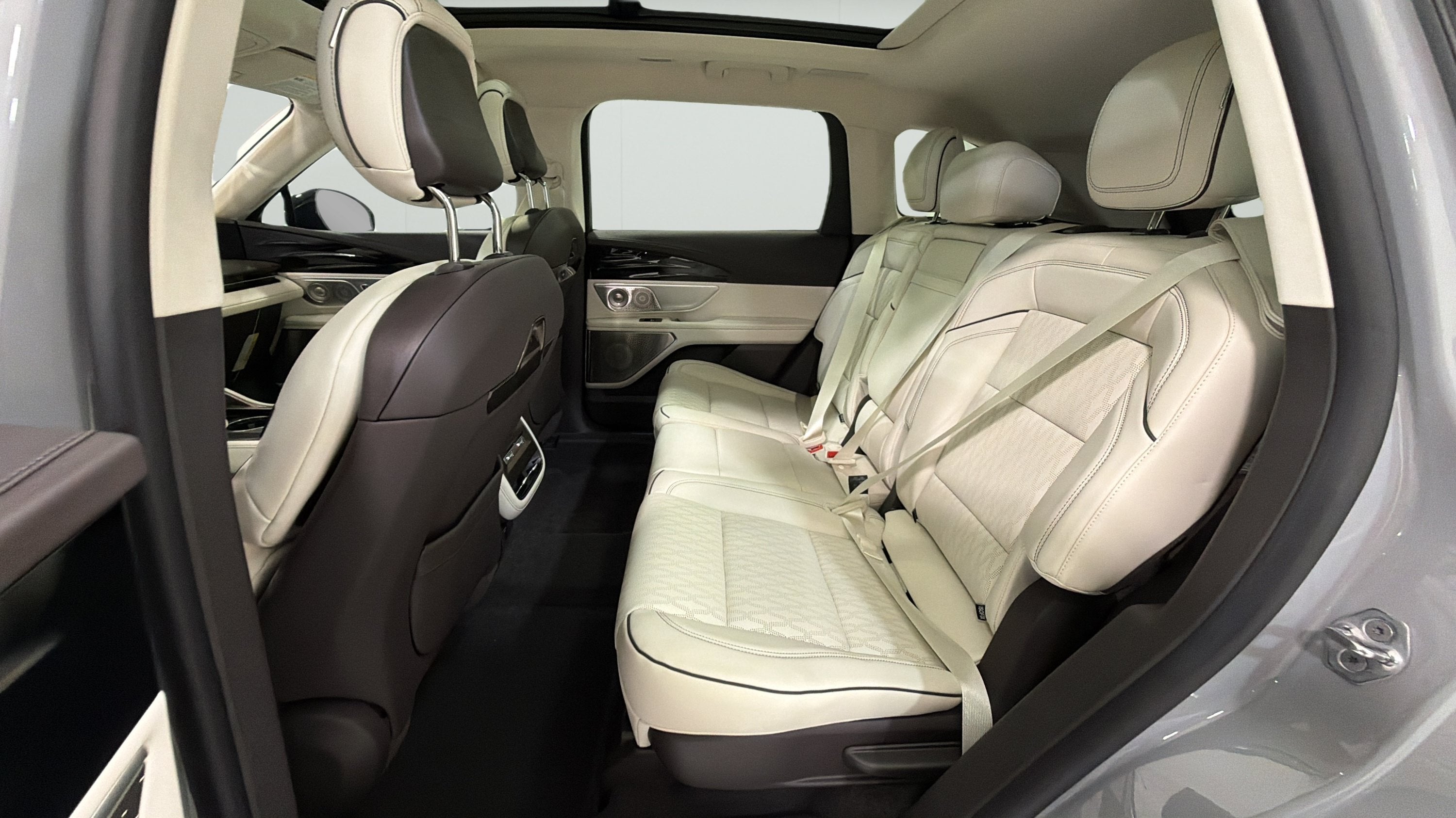 2026 Lincoln Nautilus Black Label Hybrid