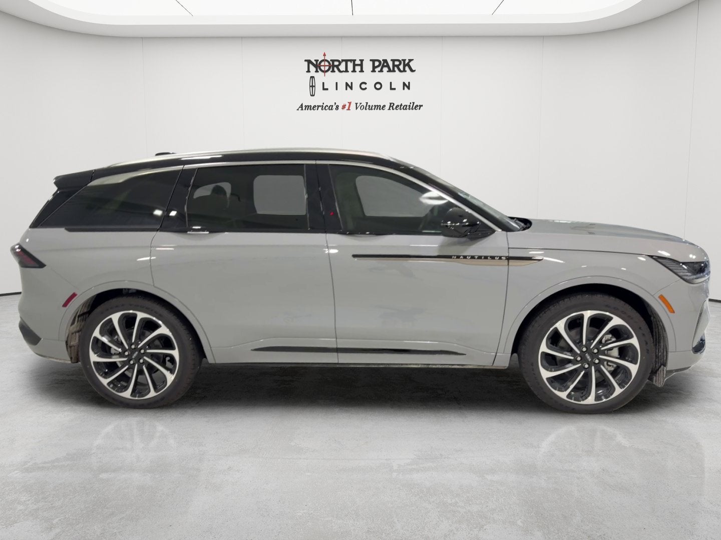 2026 Lincoln Nautilus Black Label Hybrid