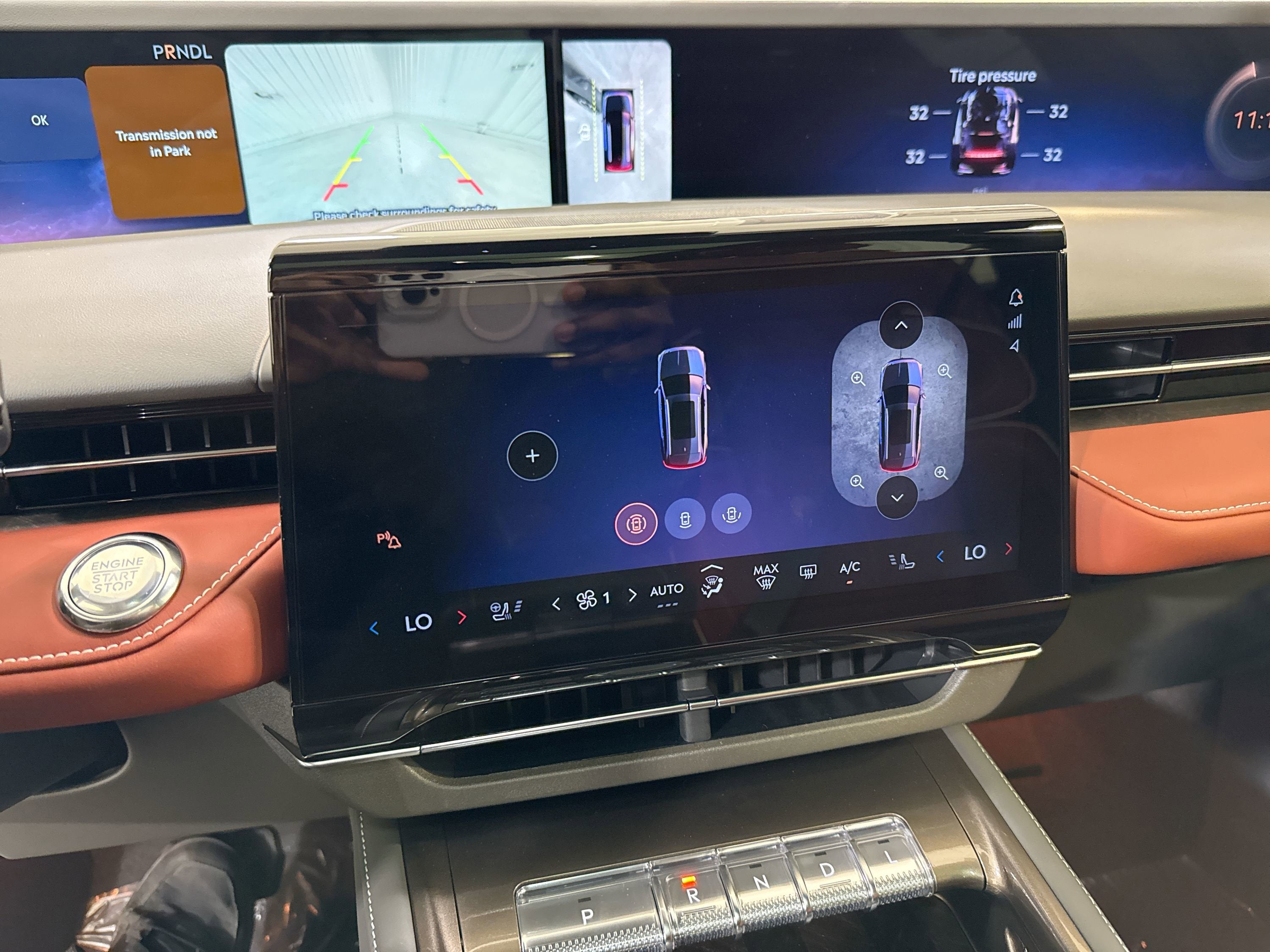 2025 Lincoln Nautilus Black Label Hybrid