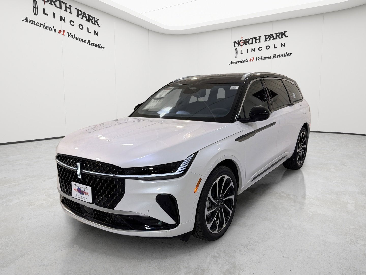 2026 Lincoln Nautilus Black Label Hybrid