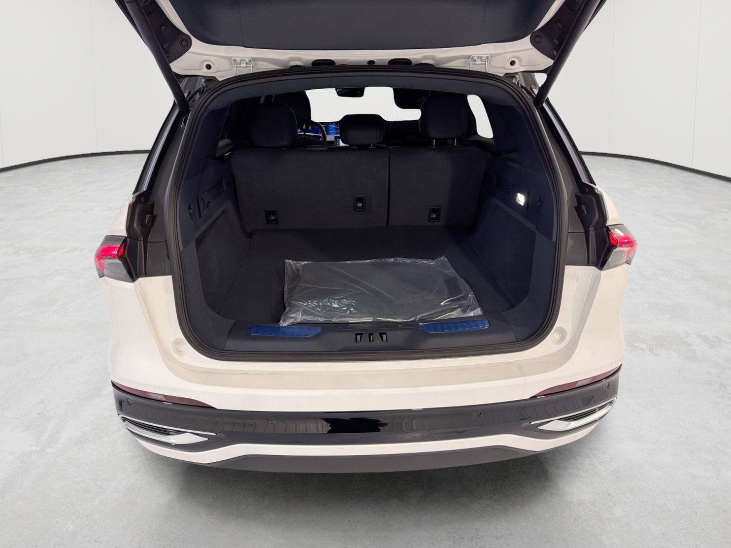 2026 Lincoln Nautilus Black Label Hybrid