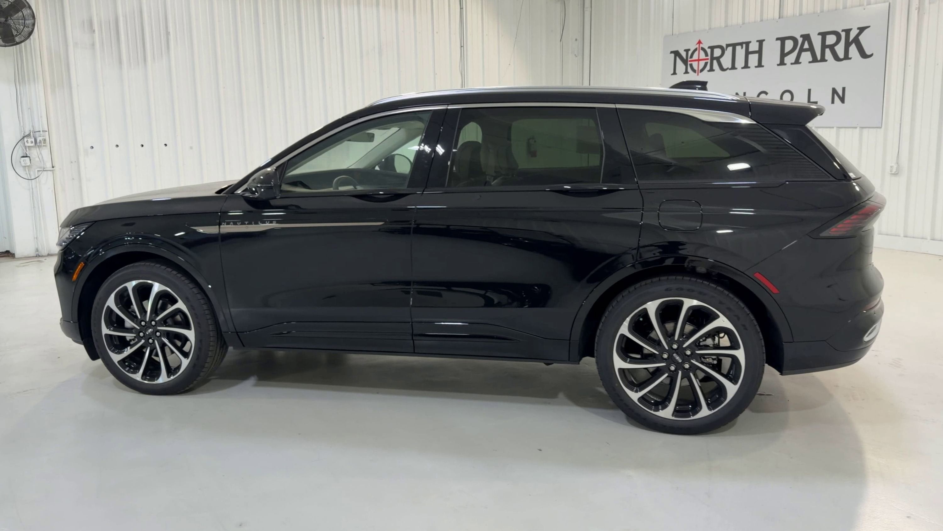 2026 Lincoln Nautilus Black Label