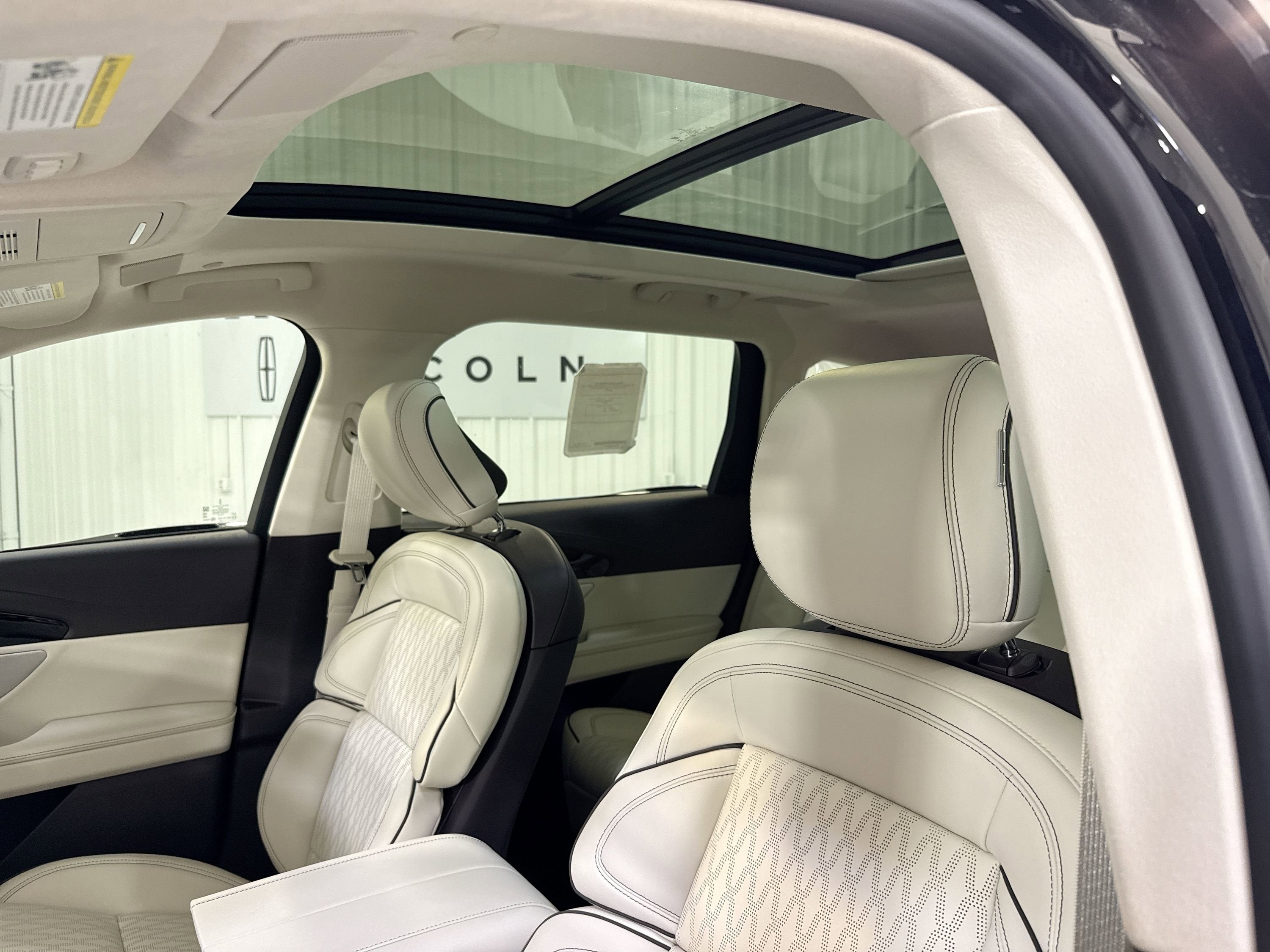 2025 Lincoln Nautilus Black Label