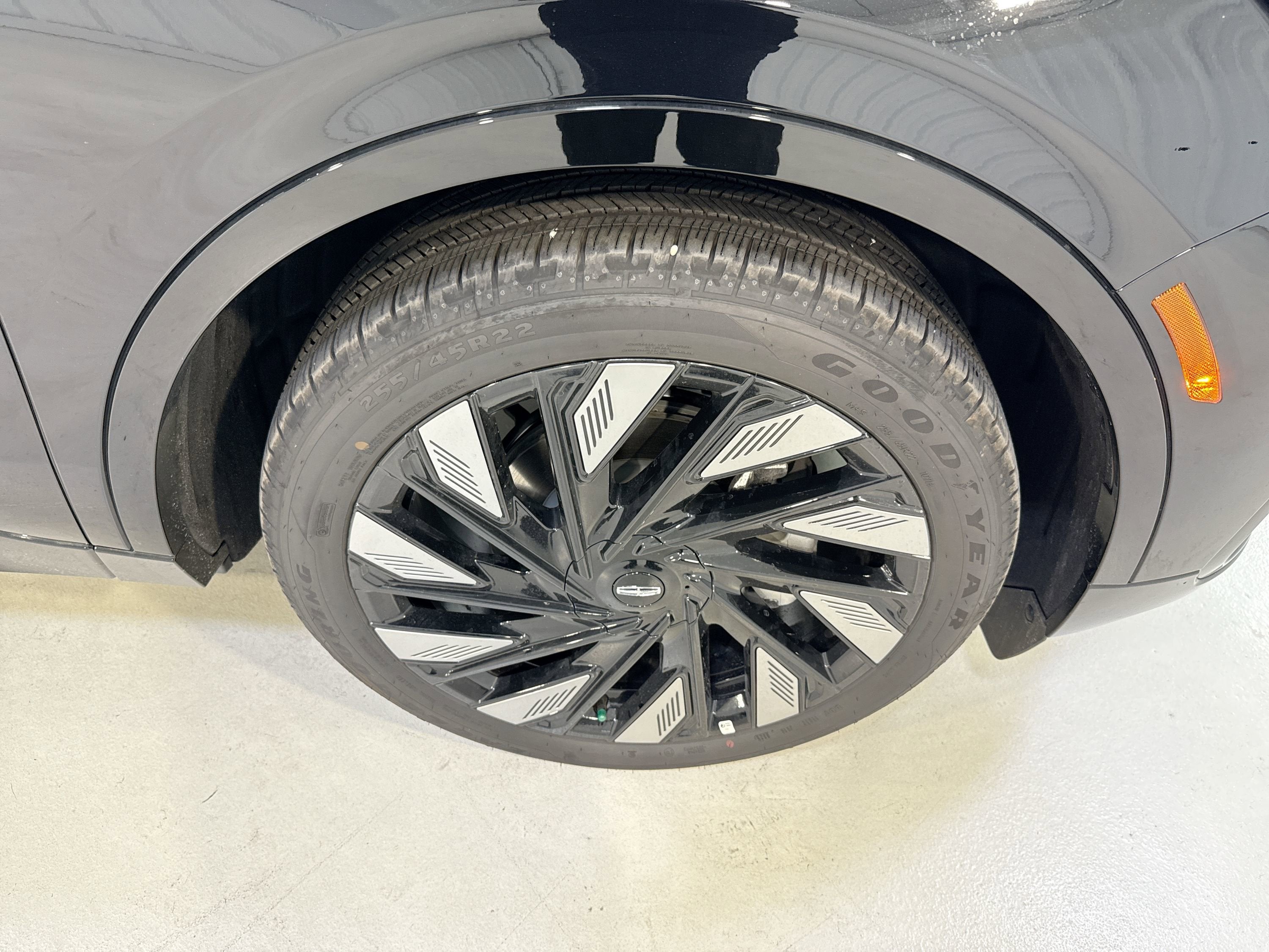 2025 Lincoln Nautilus Black Label