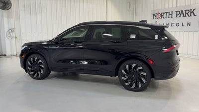 2025 Lincoln Nautilus Black Label