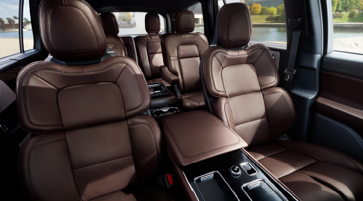The cabin of the 2025 Lincoln Aviator® SUV is shown with black and brown accents. | North Park Lincoln in San Antonio TX