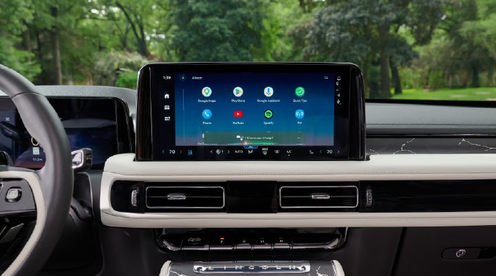 The center touchscreen inside a 2027 Lincoln Aviator® Black Label™ SUV | North Park Lincoln in San Antonio TX